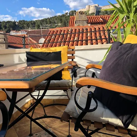 Apartman Azamara Old Town Hvar Town