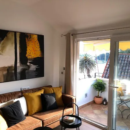 Azamara Old Town * Хвар